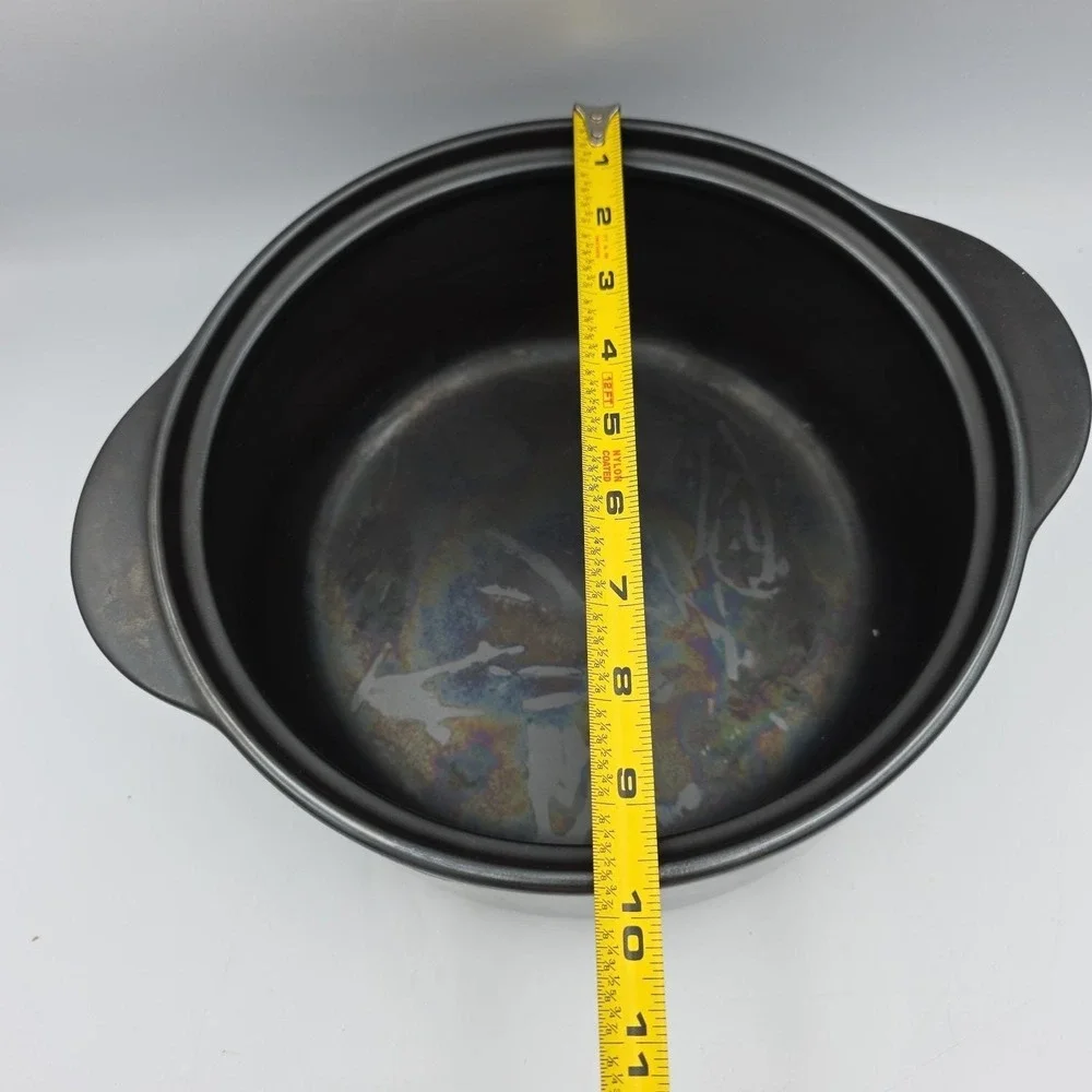 Pampered Chef Rockcrok Dutch Oven Black 4 Qt / 3.8 L with Glass Lid